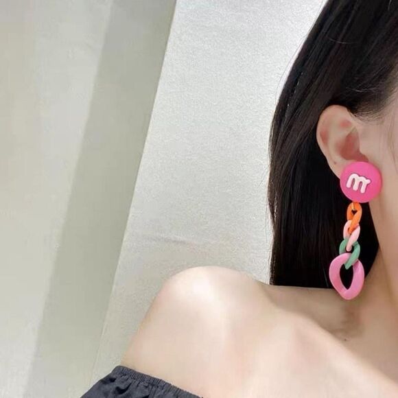 Brand New Funny Pink Bear Earrings - Picture 3 of 4